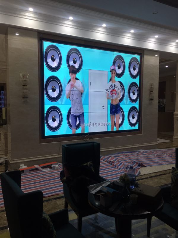 營(yíng)銷(xiāo)中心液晶拼接屏